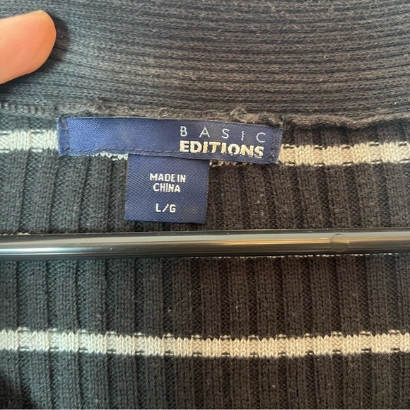 Basic Editions Strip V Neck Long Sleeve Sweater Sz L - Picture 7 of 10